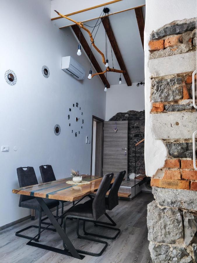 Homestead Zavadlal - Domacija Zavadlal Komen Eksteriør billede